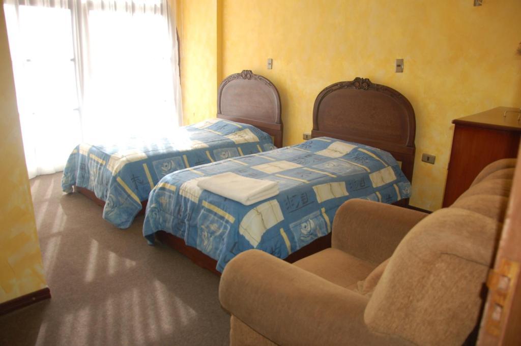 Hostal Tukos La Casa Real Potosí Pokoj fotografie